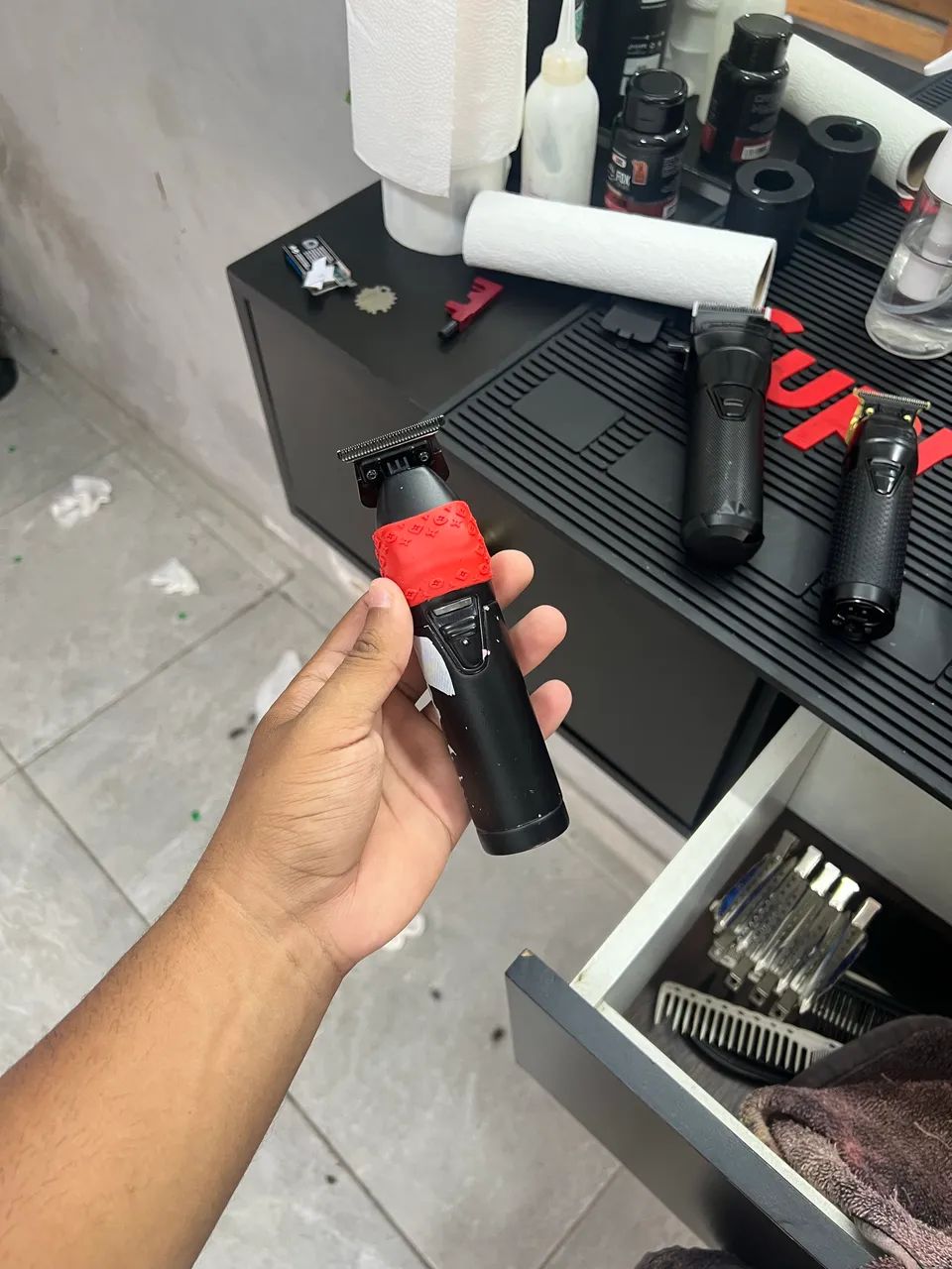 Máquina de acabamento babyliss black  - Foto 3