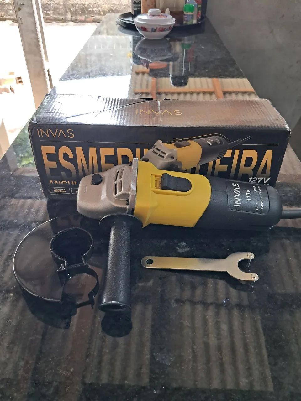 Esmerilhadeira 