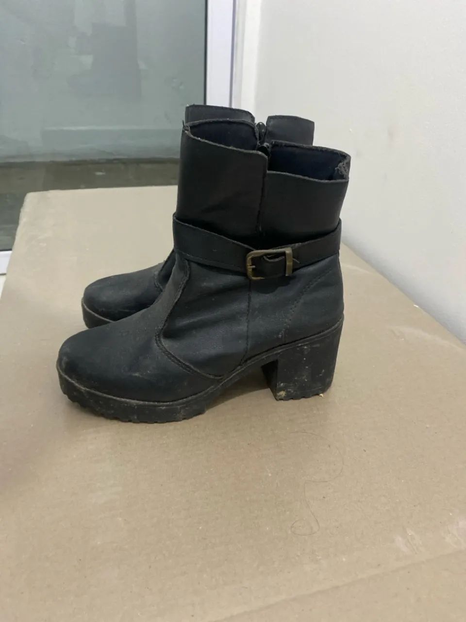 Conturno- Bota 