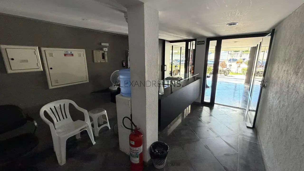 EMPRESARIAL OPARA NO FAROL. Sala comercial com 30 m² + lavabo - Foto 4