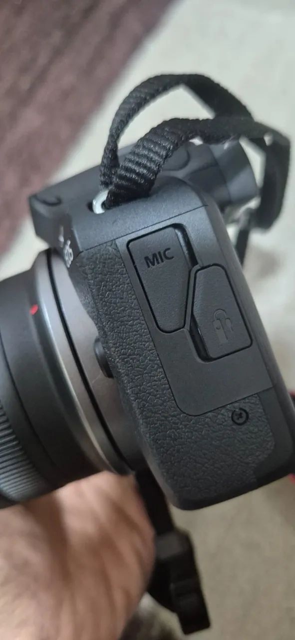 Câmera Canon EOS R100  - Foto 4