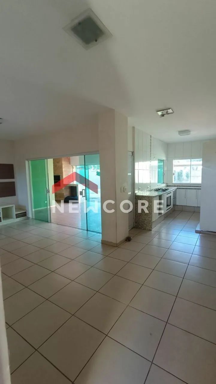 Casa em Avenida Américo Belay - Parque Avenida - Maringá/PR - Foto 12