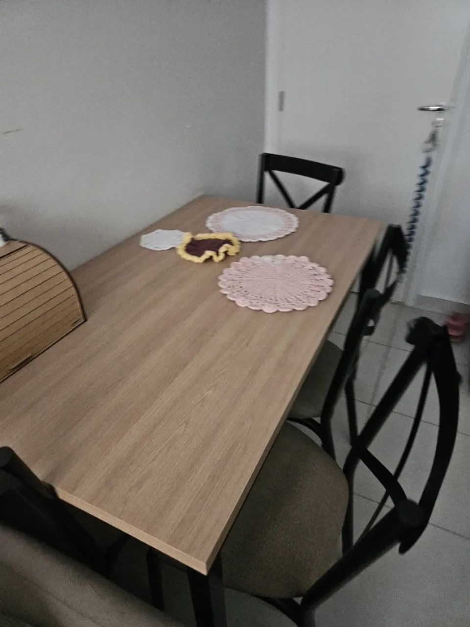 Mesa de jantar 1,36x80x76 - Foto 5