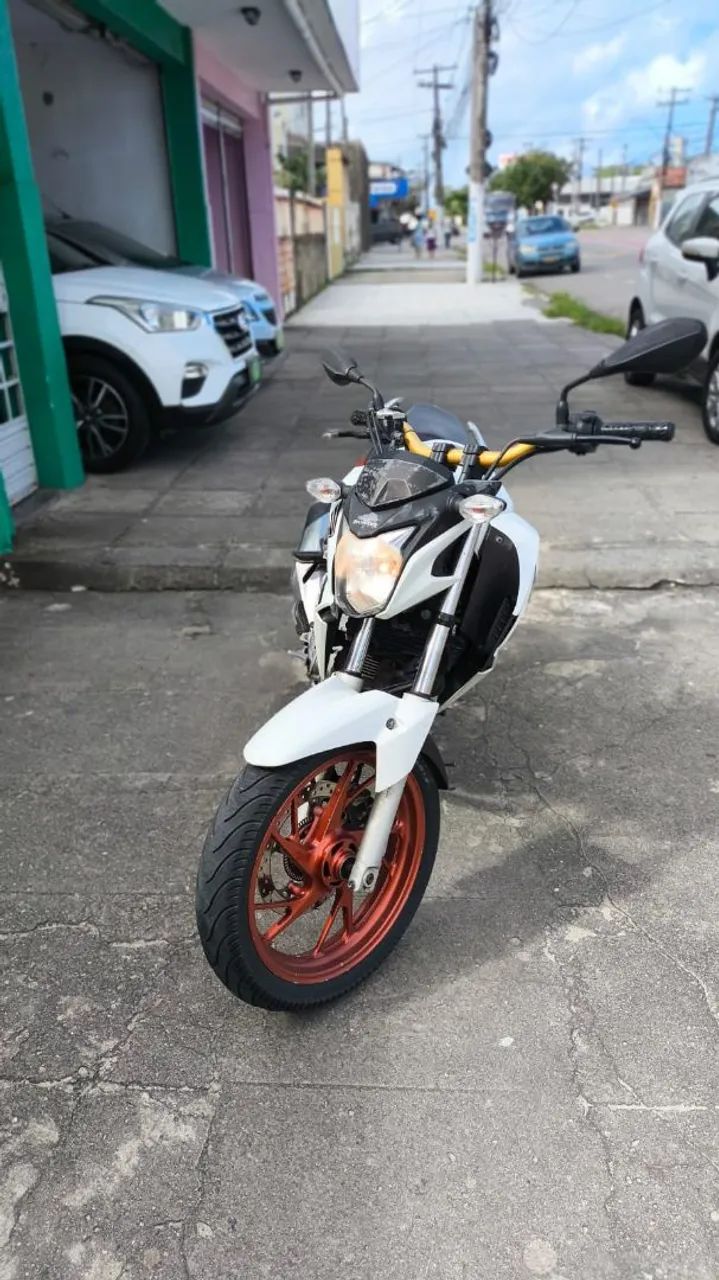 Honda CB 250cc - Foto 4