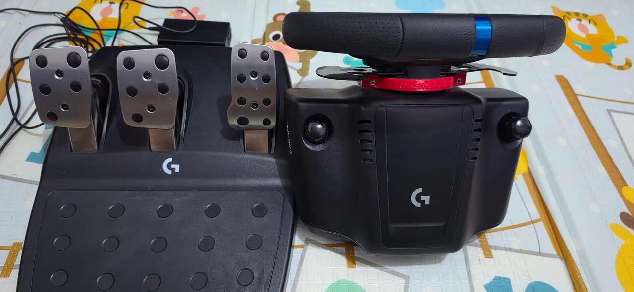 Volante Logitech G923 PS e PC - Foto 2