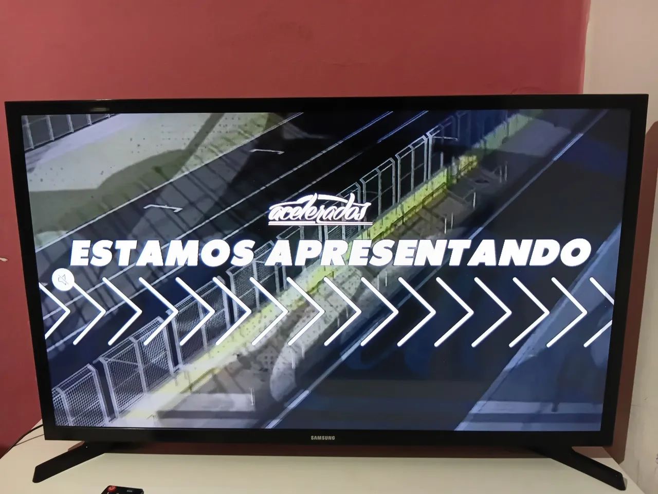  SMART TV 32 POLEGADAS À VENDA