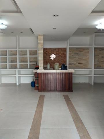 Salas em galeria na Treze de Julho - Foto 10