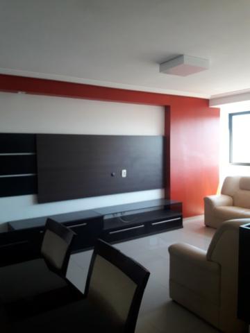Apto no centro, Heraclito Graca com 3 suites