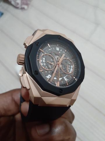 Relogio hublot ouro rosê, uma peça diferenciada