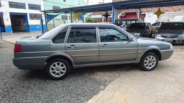 VOLKSWAGEN SANTANA 2002/2002 2.0 MI 8V GASOLINA 4P MANUAL - Foto 9