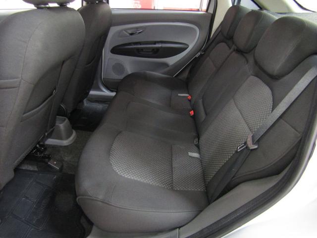 FIAT LINEA 2012/2012 1.8 ESSENCE 16V FLEX 4P MANUAL - Foto 12