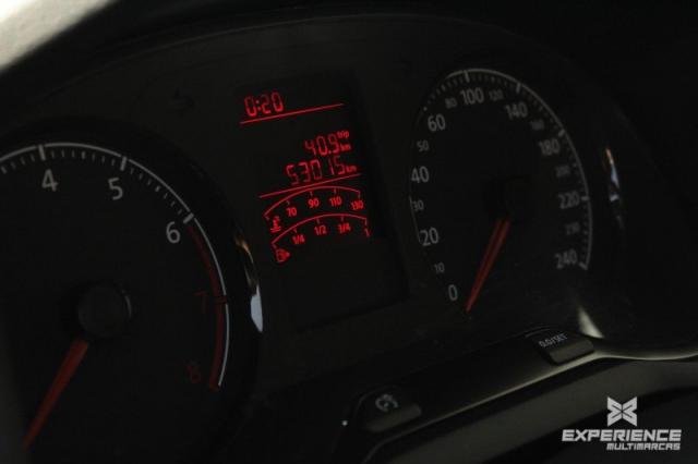 VOLKSWAGEN VOYAGE 1.6 MSI TOTALFLEX 4P MANUAL - Foto 4