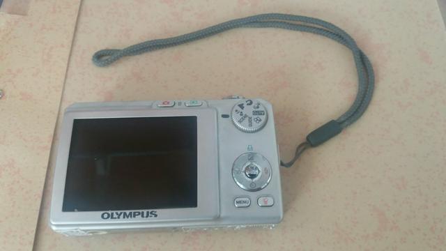 Camera Digital Olympus (kit completo) R$ 70,00 - Foto 3