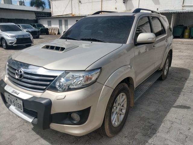 Hilux Sw4 3.0 SRV 4x4 Diesel 2013 - Concessionaria Mitsubishi Raion