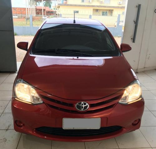 Etios hatch X 1.3 2017 com 38mil KM Semi novo e Impecável