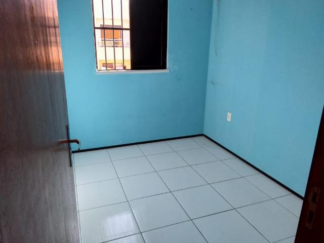 Apartamento 03 Quartos, Varanda e Lazer Com Piscina: R$ 145 Mil Á Vista !! 9 * - Foto 7