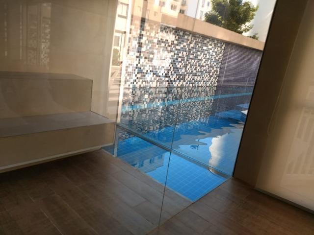 Excelente apto em Jacarepaguá, próximo do Projac, Sala, 2 quartos, varanda e banheiros - Foto 15