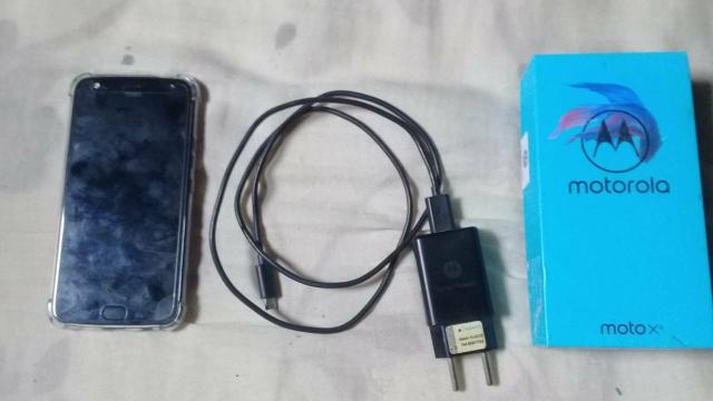 Vendo ou troco Moto x4 - Foto 2