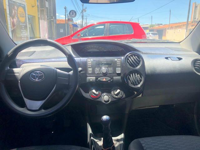 Etios 2015 1.3 - Foto 3