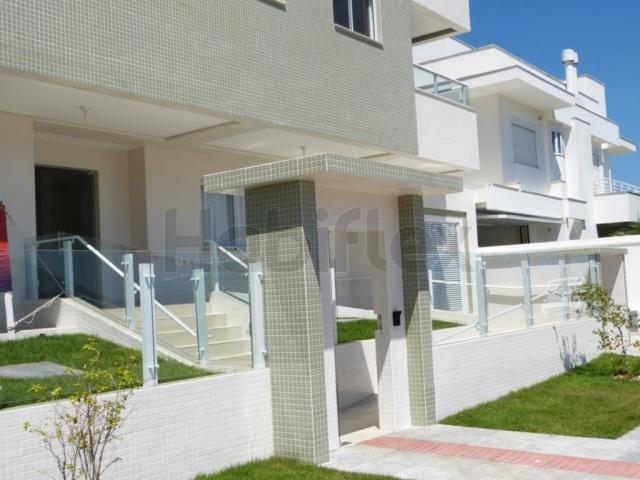 Apartamento à venda com 2 dormitórios em Açores, Florianópolis cod:131