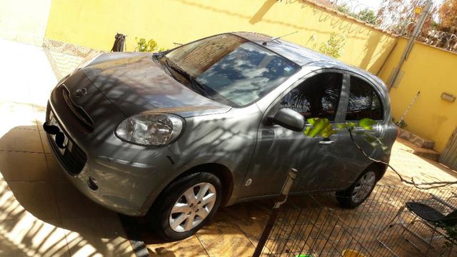 Nissan March 1.0 Única Dona - Foto 3