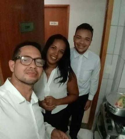 WM Serviços de garçom, copeira e recepcionista