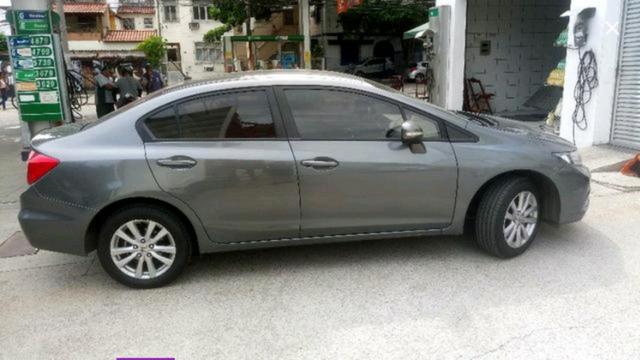 Honda Civic LXR 2.0 Flexone 2013/2014 Automático, muito novo - Foto 3