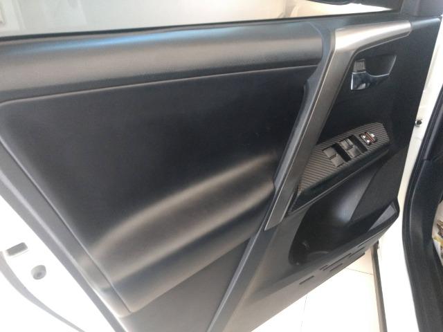 Toyota Rav4 - Foto 5