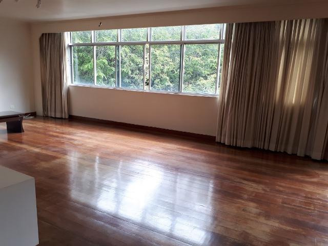 Luxo em área nobre da Tijuca 4 salas 4 quartos 2 suítes - Foto 4