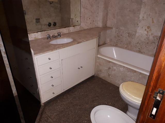Luxo em área nobre da Tijuca 4 salas 4 quartos 2 suítes - Foto 15