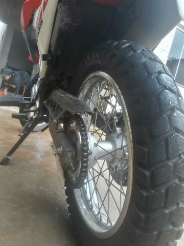 Troco em Carro valor da moto 10500 - Foto 4