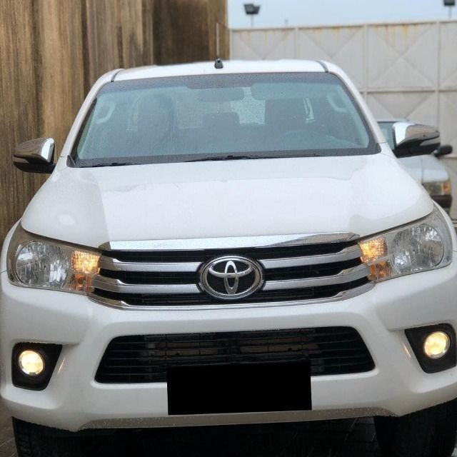 Toyota Hilux SRV 4x4 (Aut) / 2017<br><br>