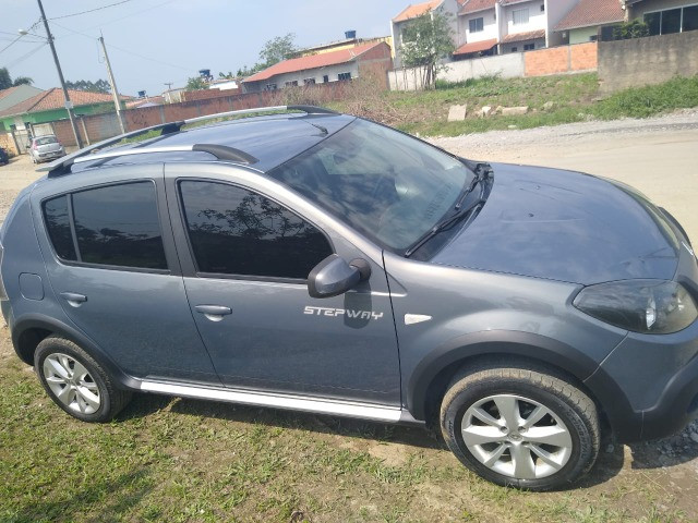 Sandero Stepway 2014 - Foto 10