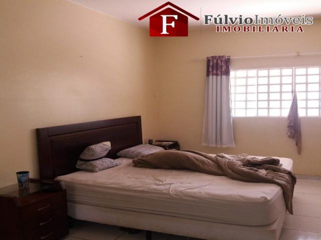 Sobrado com 4 Quartos em Vicente Pires. - Foto 10