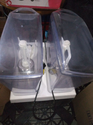 Refresqueira Venâncio dupla - Foto 4