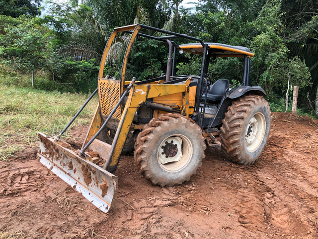 Valtra VALMET 800 , 85 Cv 2004