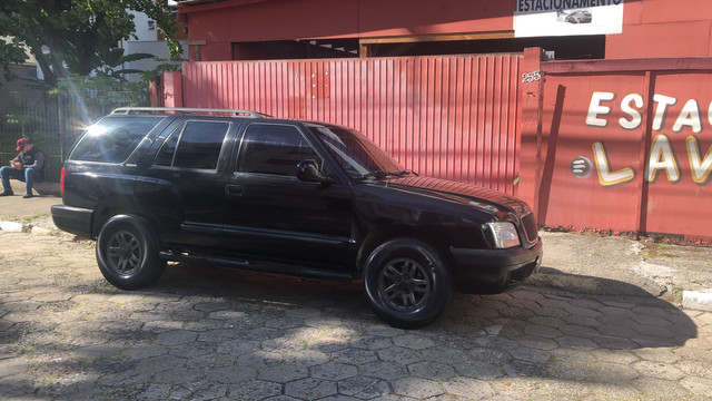 Blazer 2.4 - Foto 2