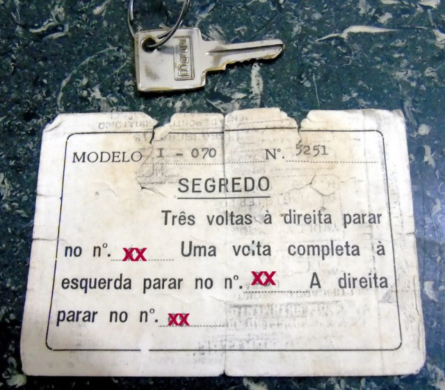 Cofre Pequeno com chave e segredo, Aceio Troca! - Foto 5
