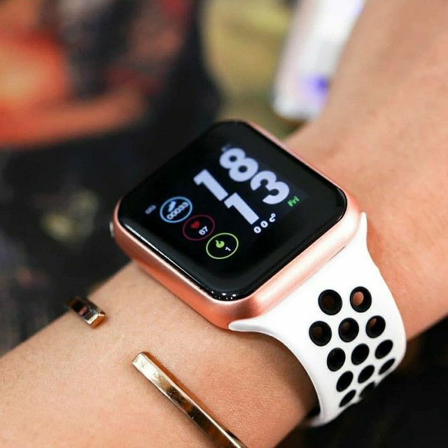 Smartwatch F8
