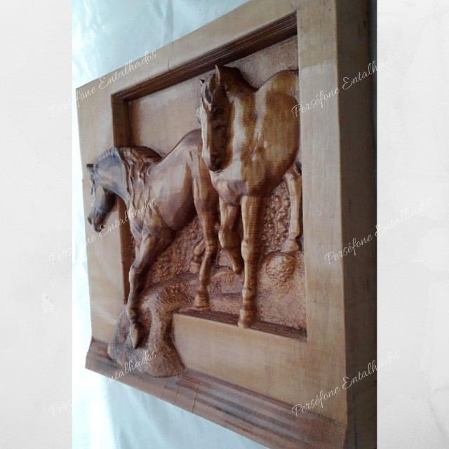 Cavalo Entalhado em madeira nobre - Foto 4