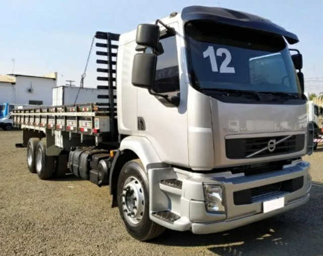 Volvo Vm270 6x2 2012 trucado carroceria - Foto 2