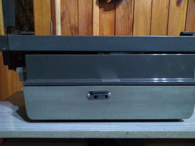 Linda !!! Máquina de escrever antiga !!! - Foto 4