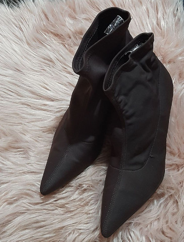 Bota cano curto Predictione