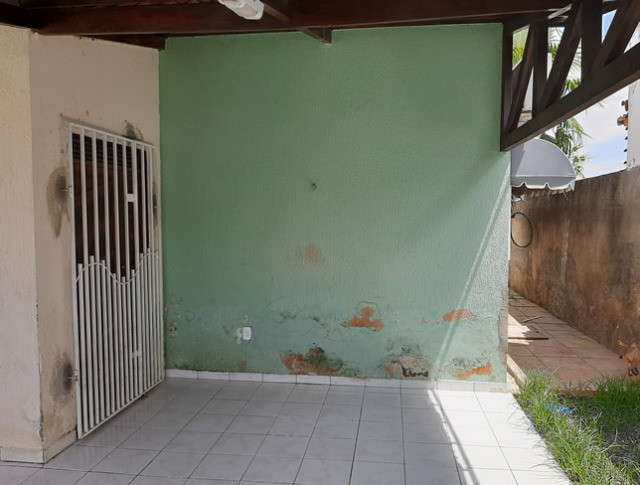 Aluga-se casa no alto com 3/4 com piscina - Foto 10
