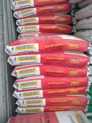 argamassa ac3 cinza porcelanato 20kg