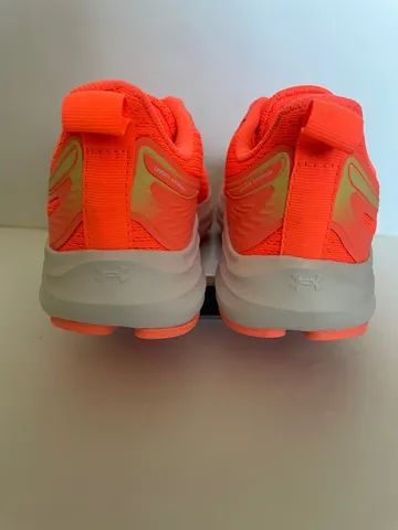 Tênis Under Armour Original N 33 - Foto 4