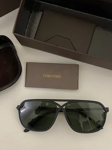 Oculos caixinha original da TOM FORD
