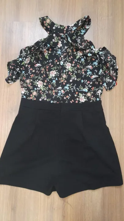 Jardineira Macaquinho shorts