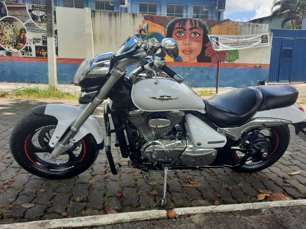 Suzuki Boulevard M800R - Impecável!