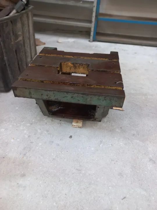 Mesa Da Prensa Excêntrica Super Victor 15 Ton. / -- 00137